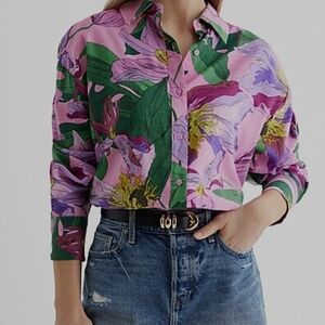 EXPRESS Dobby Boyfriend Portofino Floral Button Up Shirt Size XS.